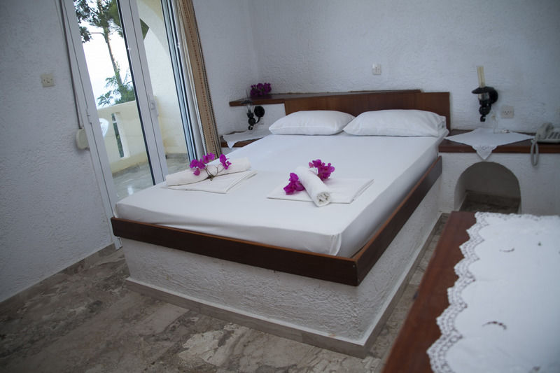 Achlia Hotel Exterior foto